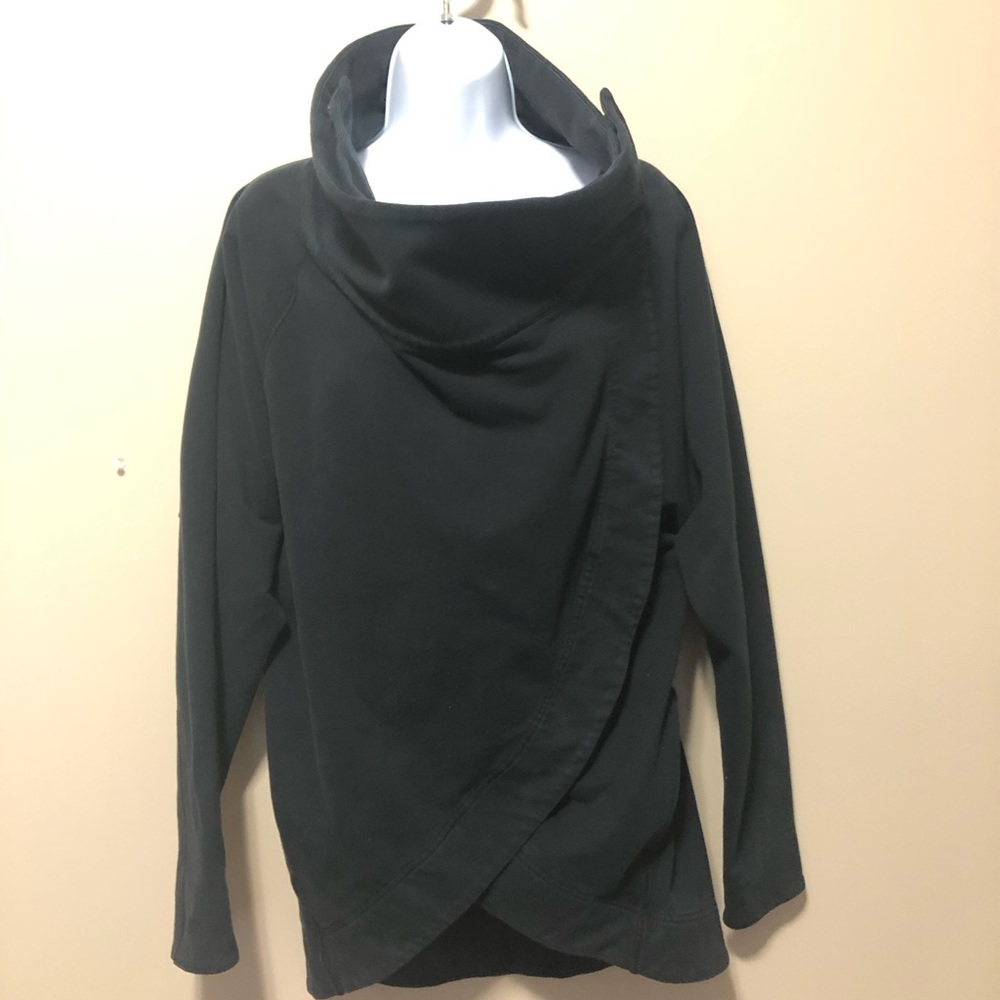 Lululemon wrap